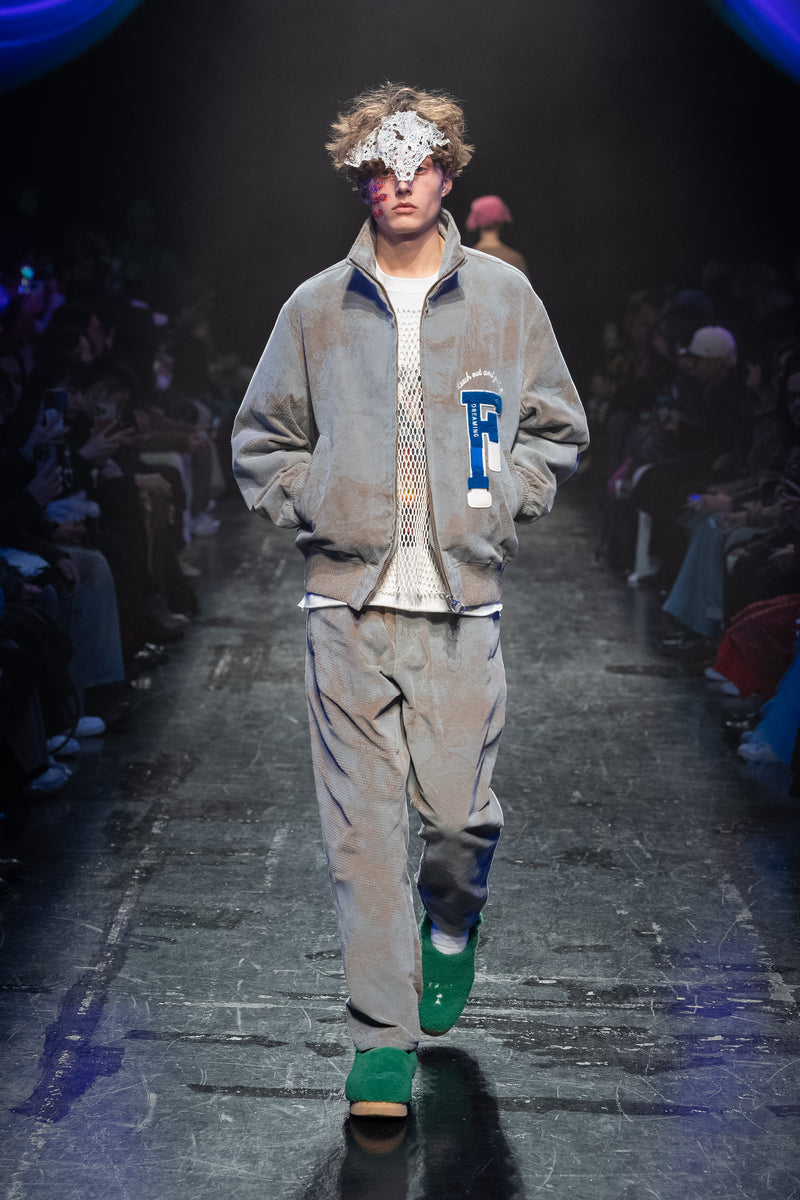 LOOK 2