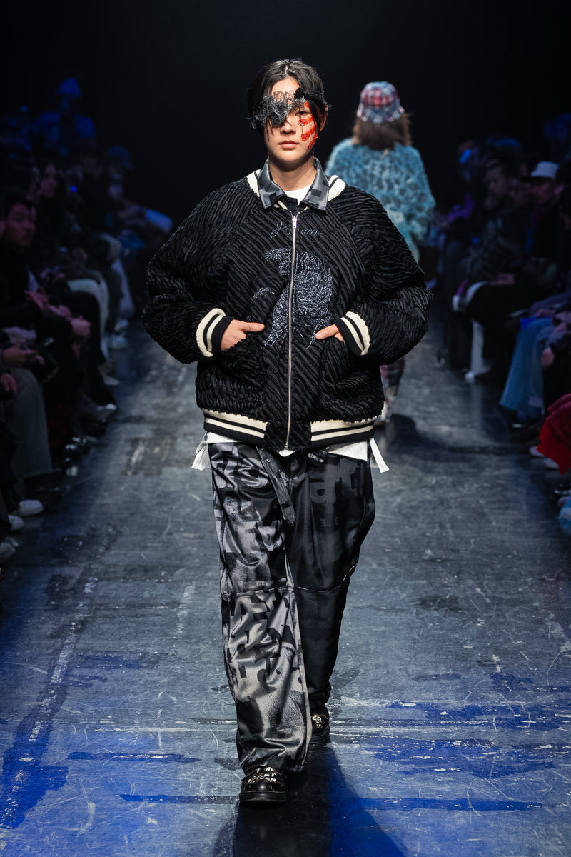 LOOK 22