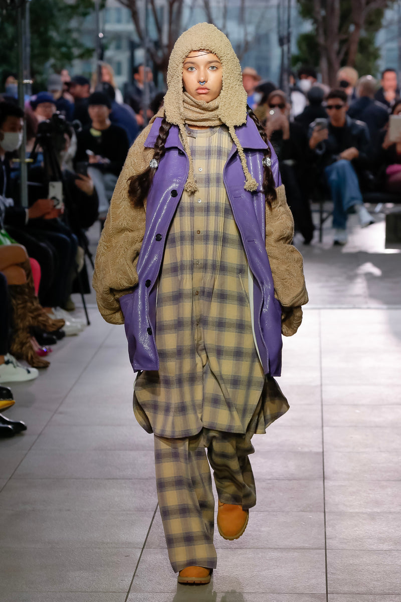 LOOK 4