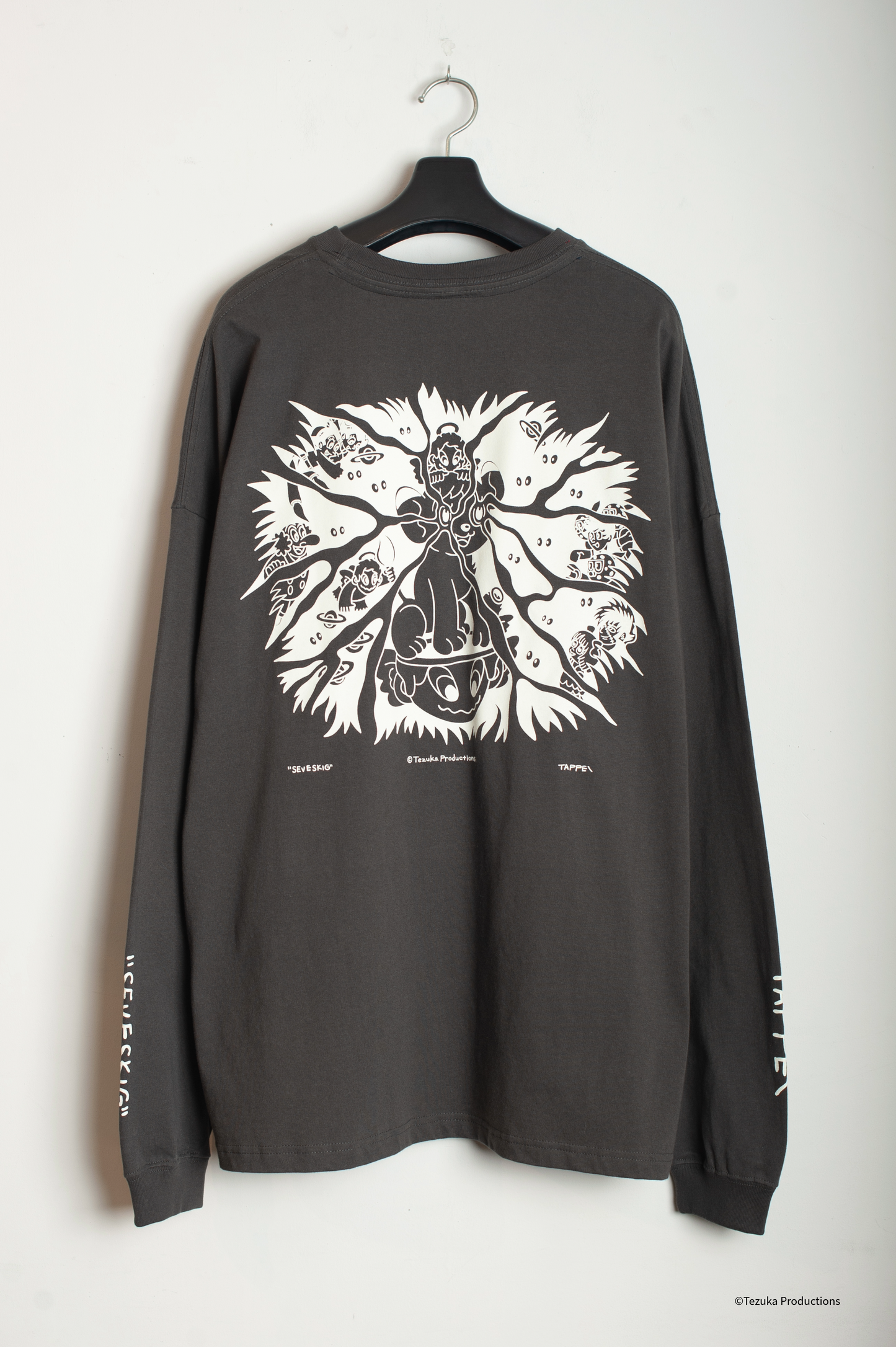 CT-JTP-NGS-1001 /TEZUKA WORLD×TAPPI L/SL Tee Ver.LEO