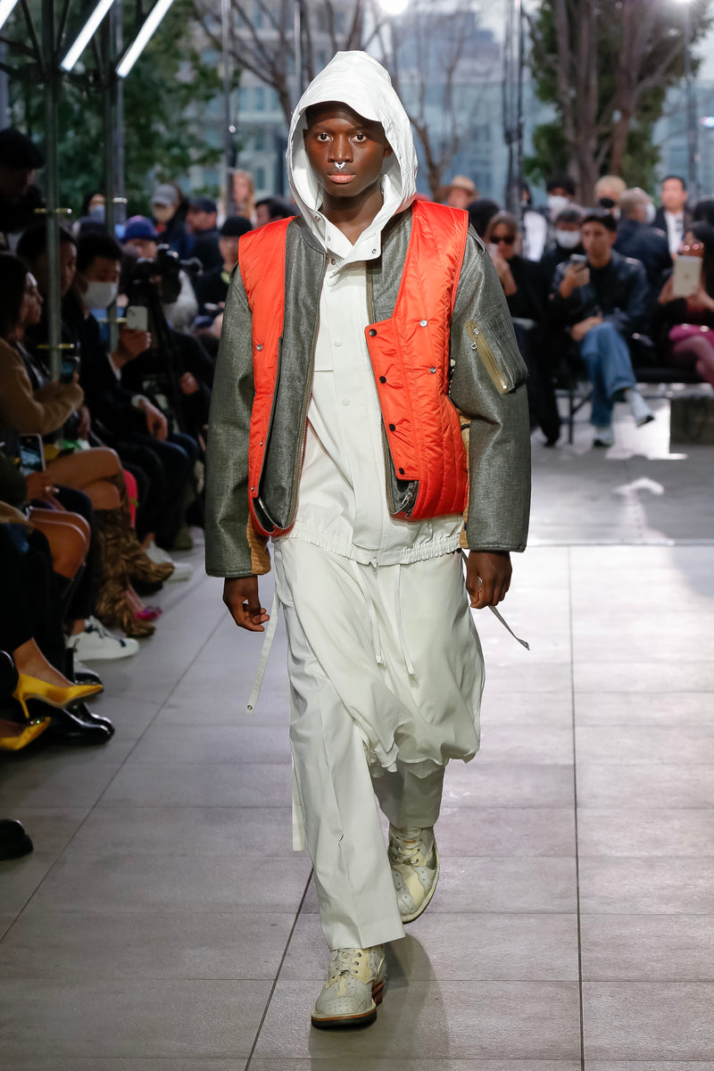 LOOK 25