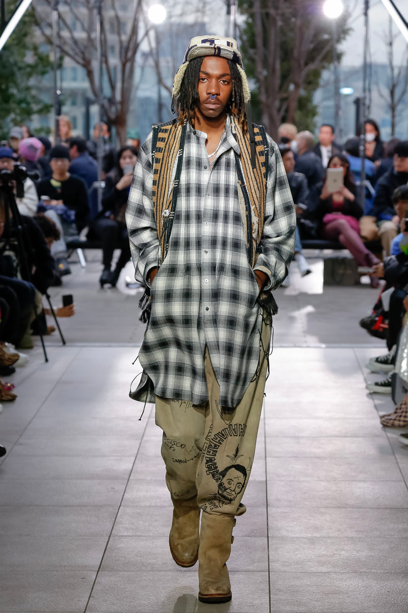 LOOK 33