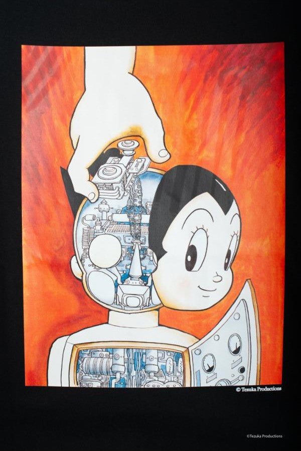 CT-JTP-NGS-1006 /TEZUKA WORLD×SEVESKIG S/SL Tee Ver. 철완 아톰