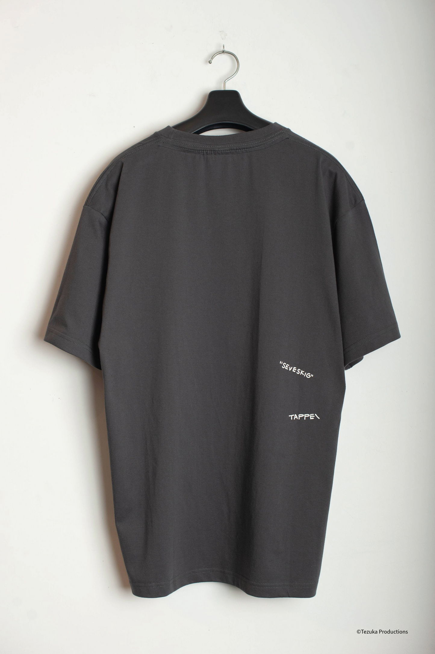 CT-JTP-NGS-1003 /TEZUKA WORLD×TAPPEI S/SL Tee Ver.LEO