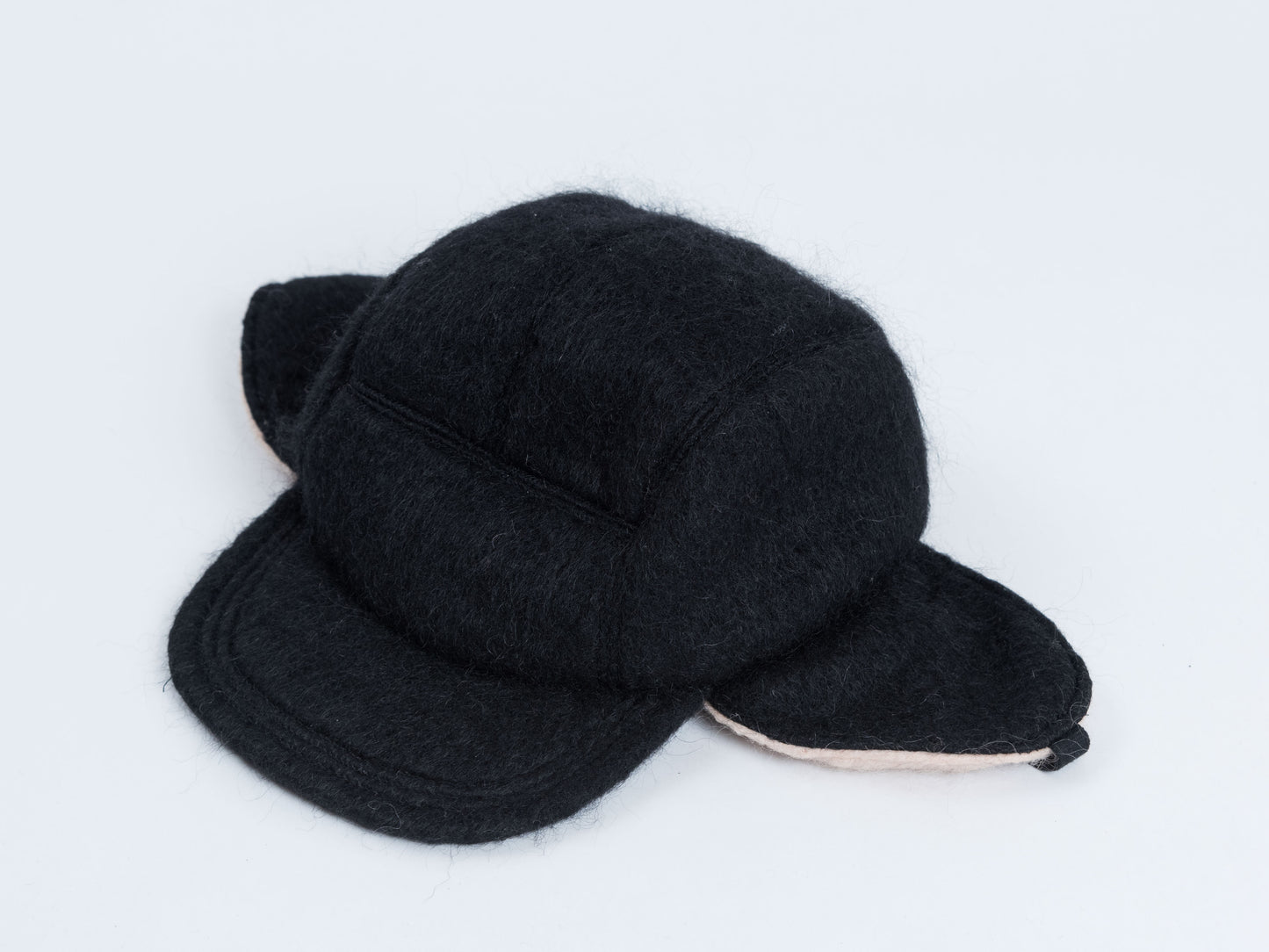 AC-SV-NYA-1001 / Jet Shaggy Cap
