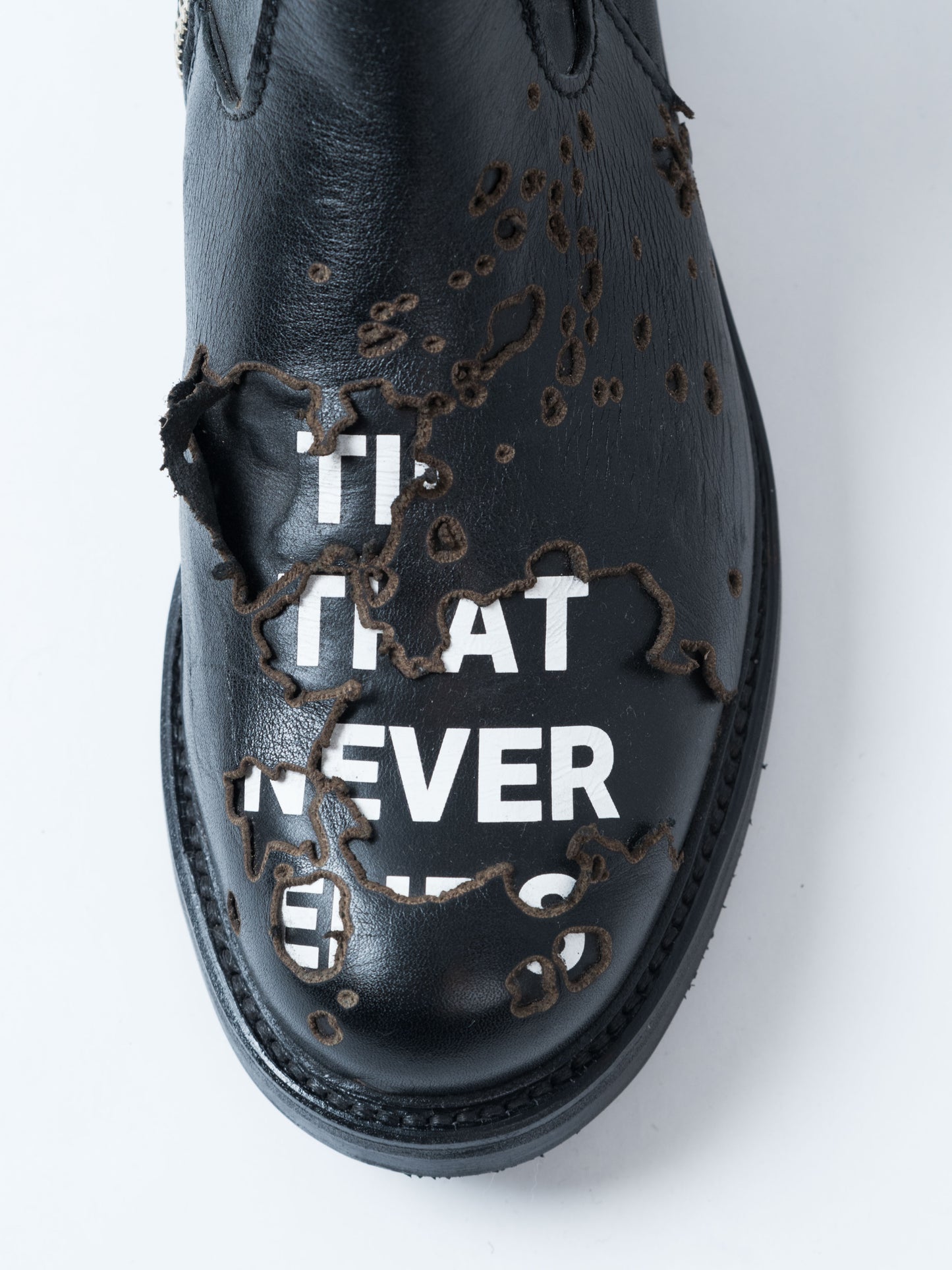 AC-SV-NYA-1007 / Damaged Side Zip Boots Version, 'TIME THAT NEVER ENDS' Collaboration KIDS LOVE GAITE