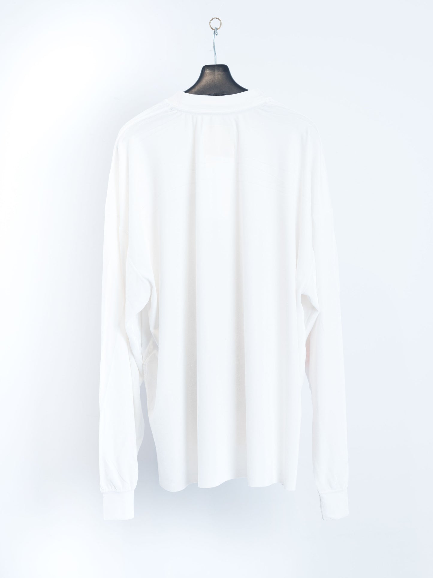 CT-SV-NYA-1002 / Dreamland Castle Velvet L/SL Tee