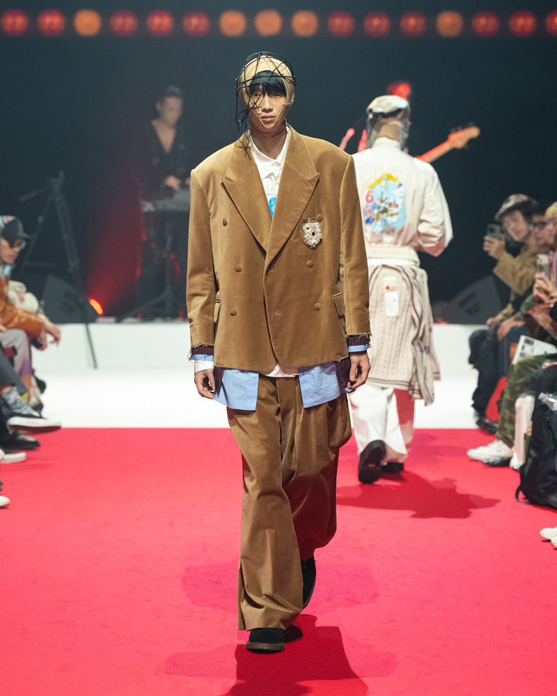 LOOK 16