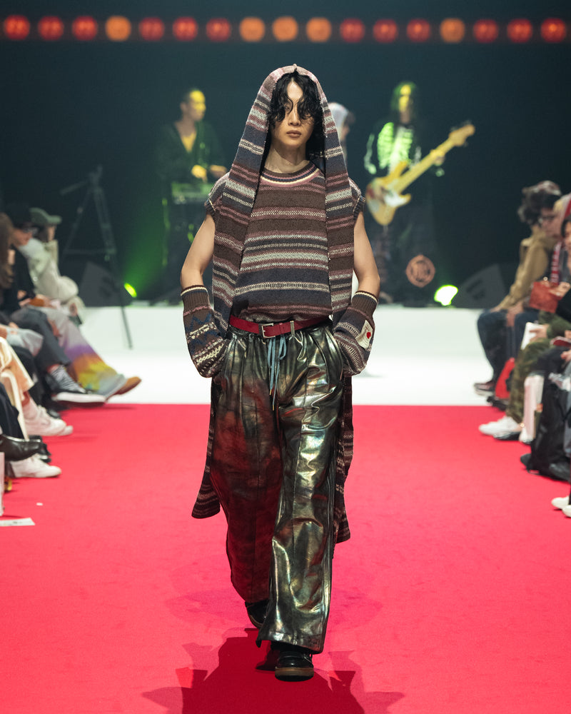 LOOK 29