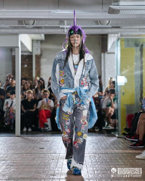 LOOK 20