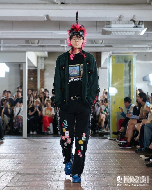 LOOK 1