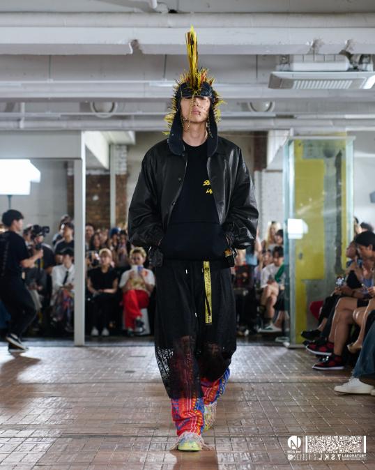 LOOK 6