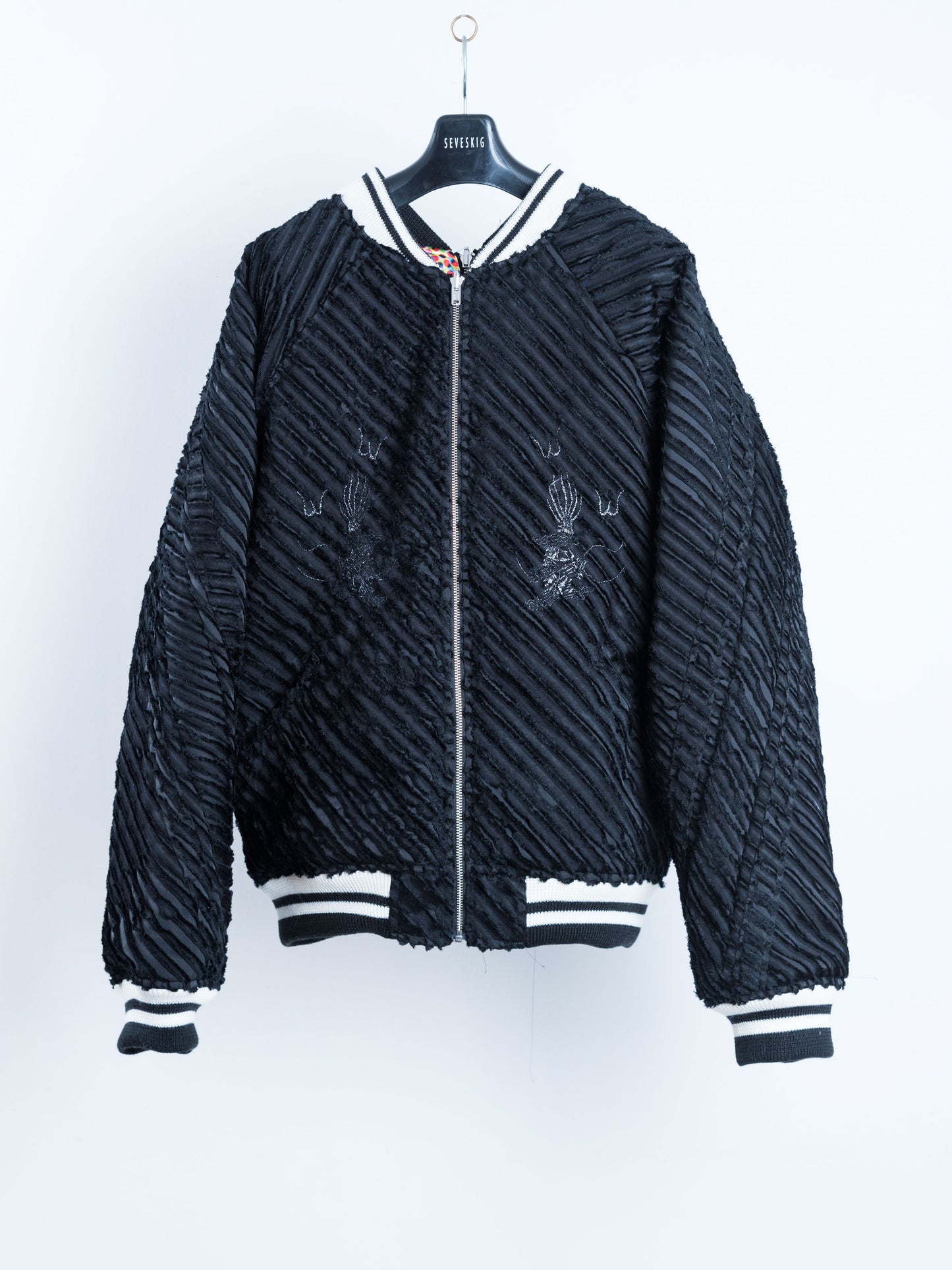 JK-SV-NYA-1002/F-to-B Wearable Souvenir Jacket
