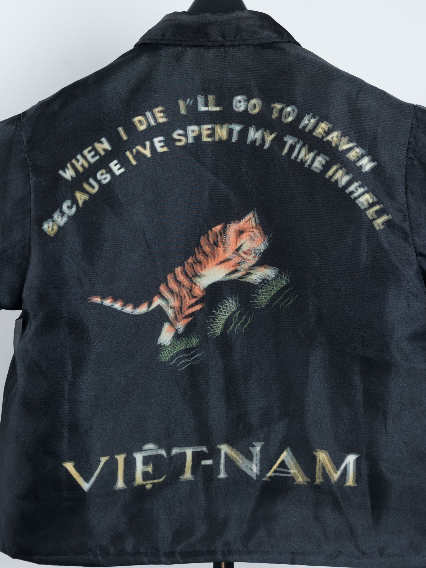 JK-SV-NYA-1006 / Wriggling Souvenir Jacket Ver, TOLQ