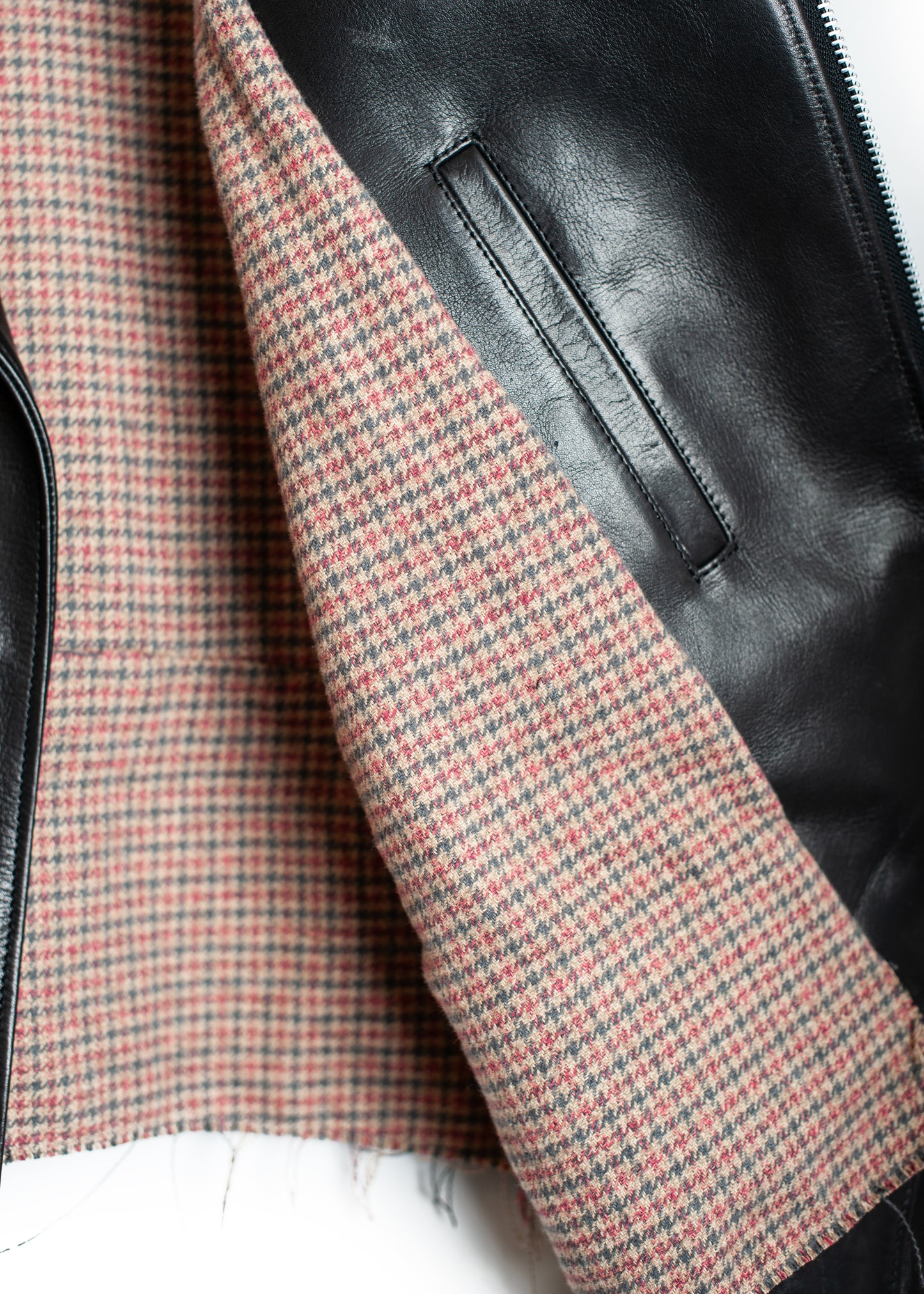 LT-SV-NGA-1003 / Cow Leather D-Pocket Riders