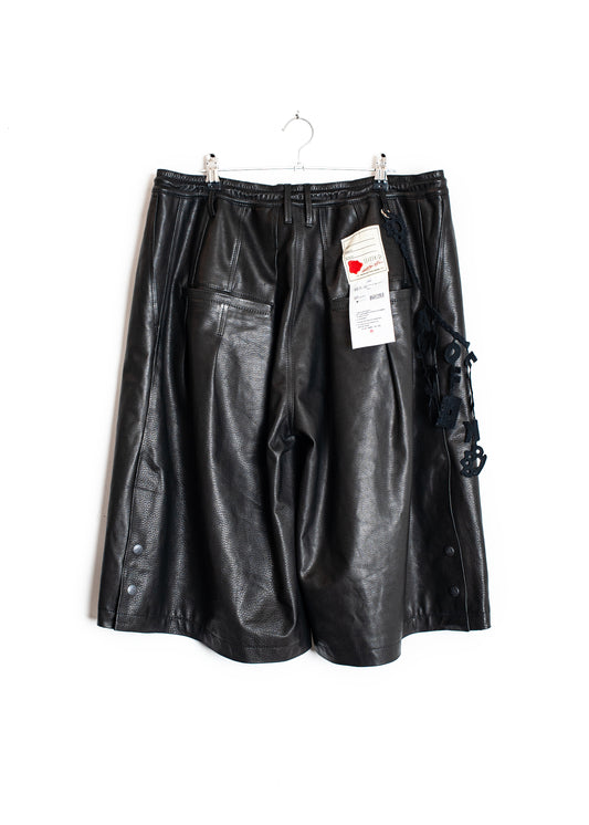 PT-SV-NRS-1011 / Track Cow Leather Shorts