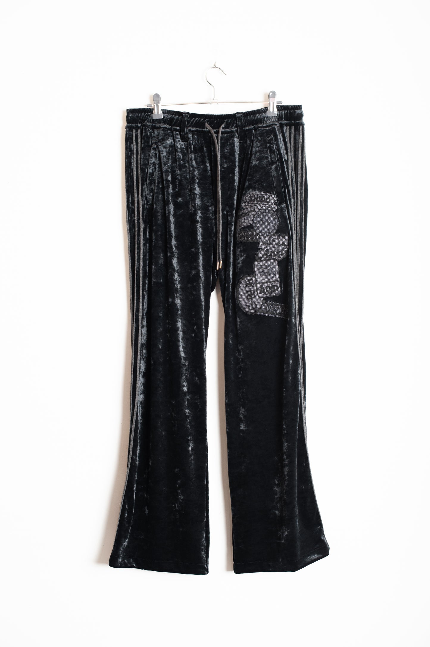 PT-SV-NGA-1009 / Velour Patch Track Pants