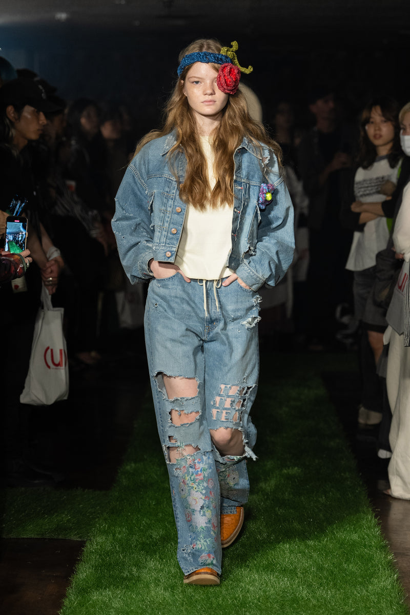 LOOK 3
