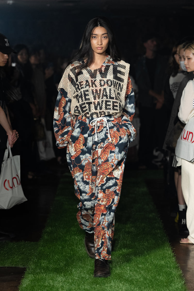 LOOK 30