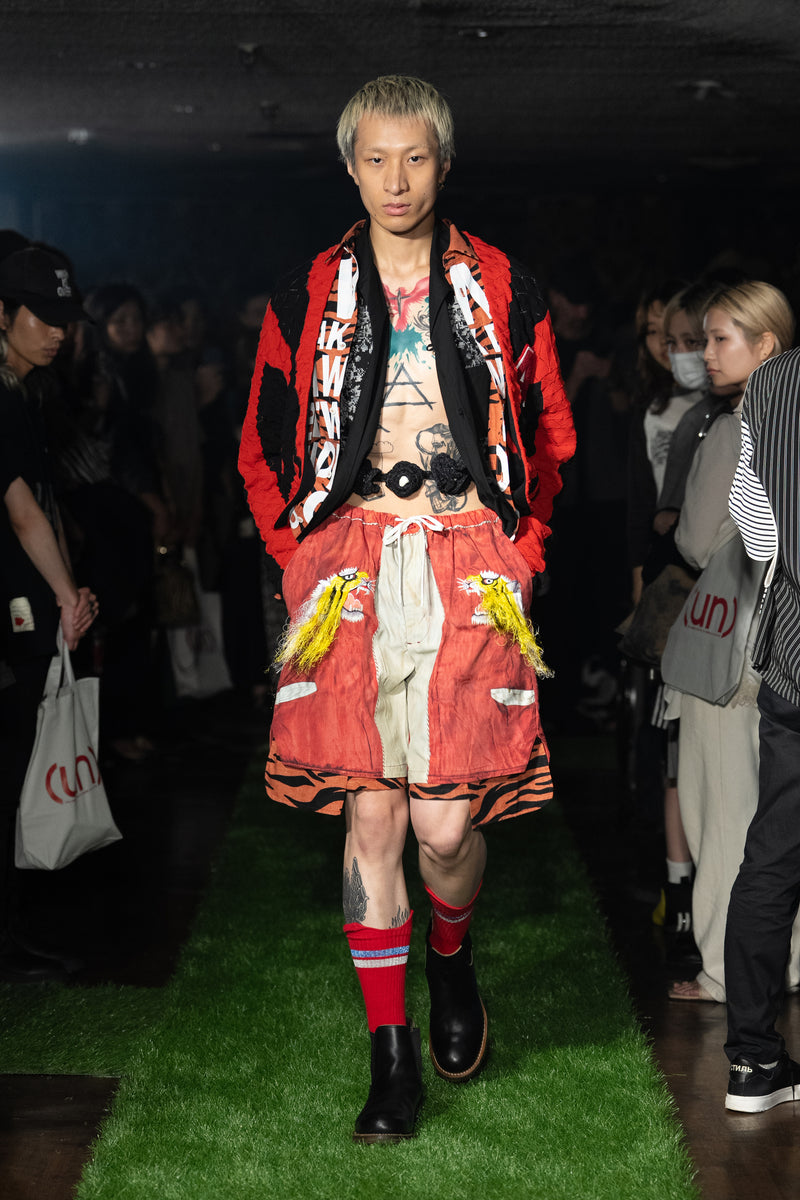 LOOK 29