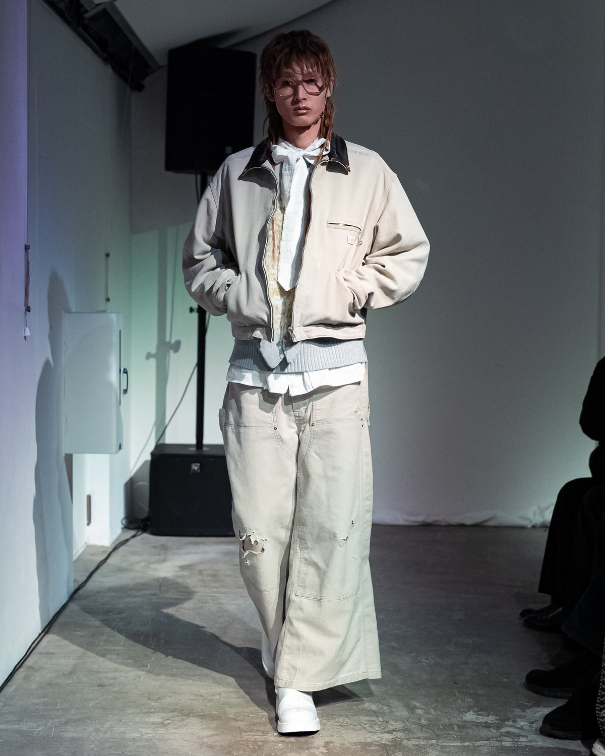 LOOK 9
