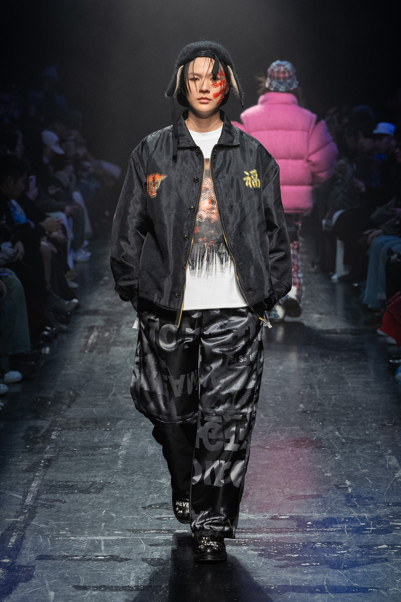 LOOK 11