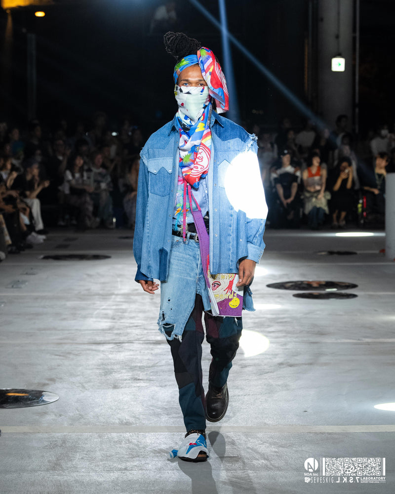 LOOK 18
