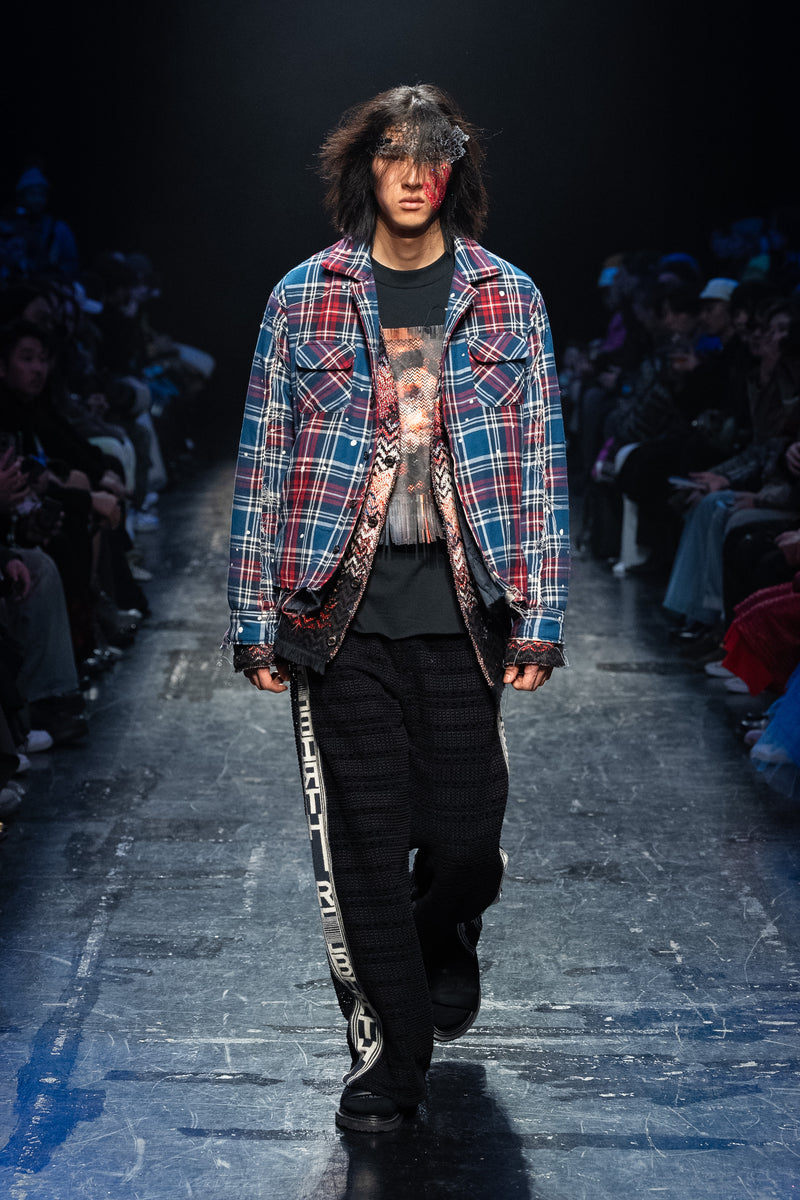 LOOK 18