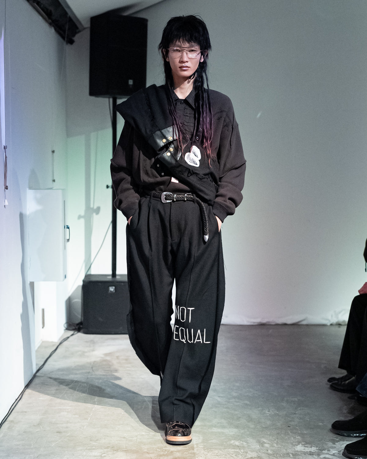 LOOK 25