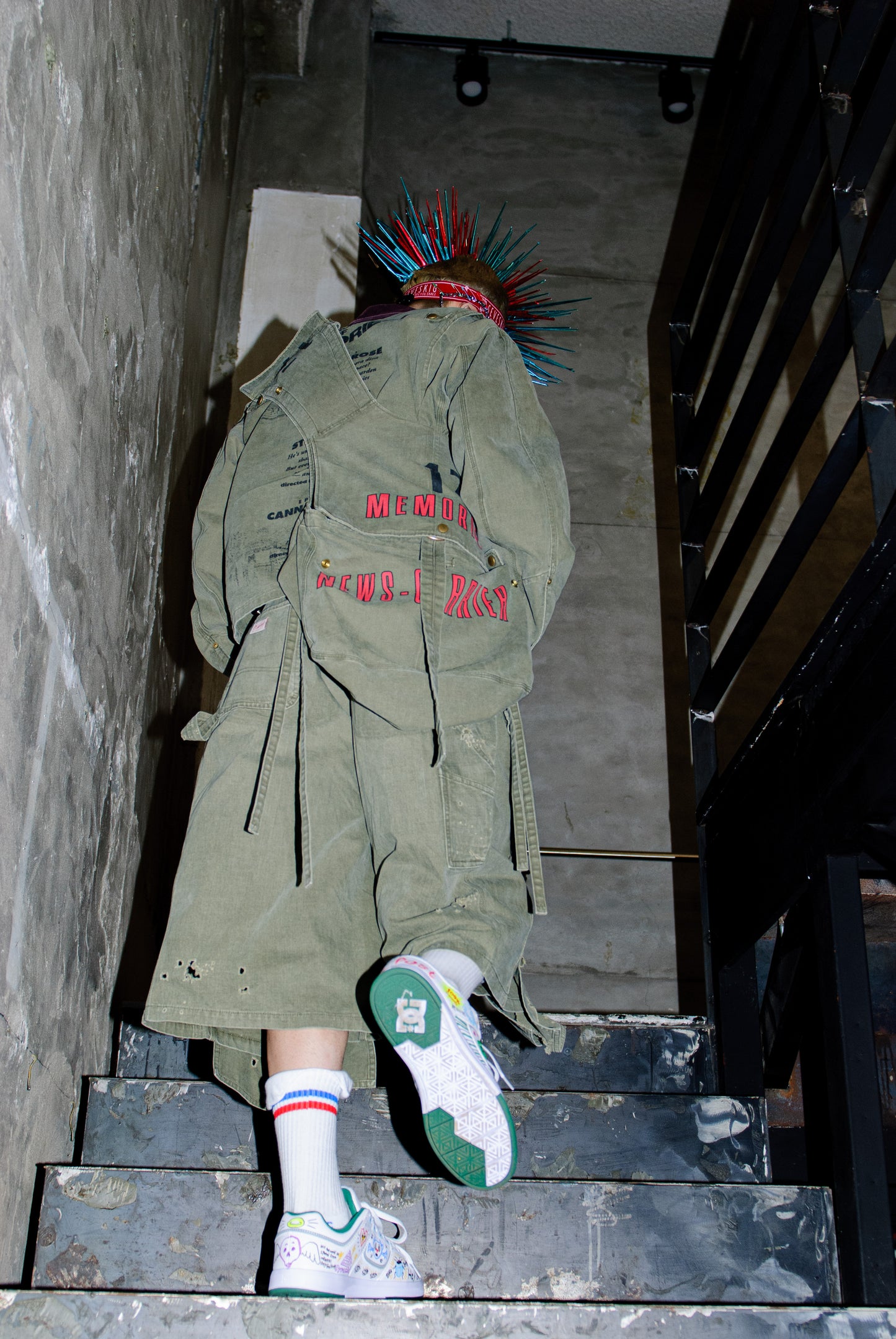 JK-SV-NRS-1002/MEMORIES NEWS CARRIER COVERALL