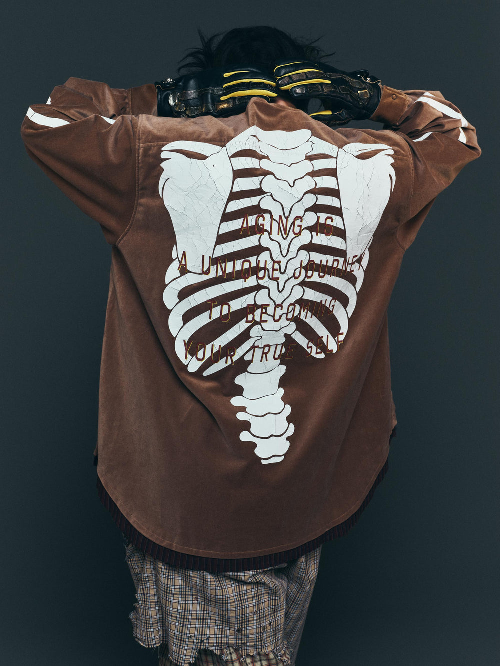 LOOK IMAGE