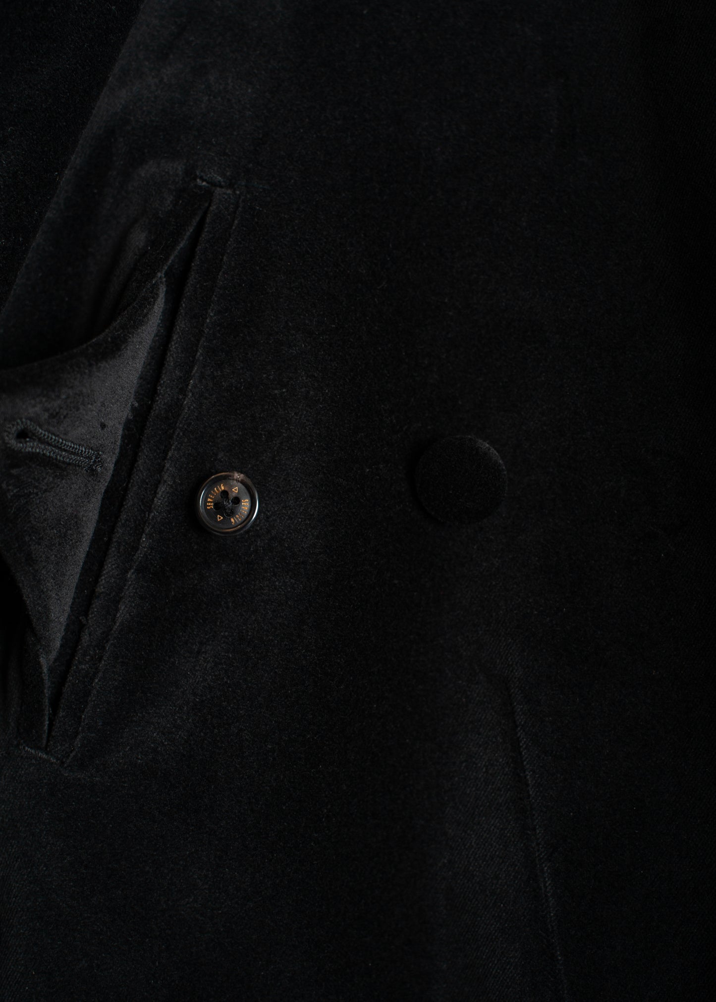 JK-SV-NGA-1001 / Velvet Strata Jacket