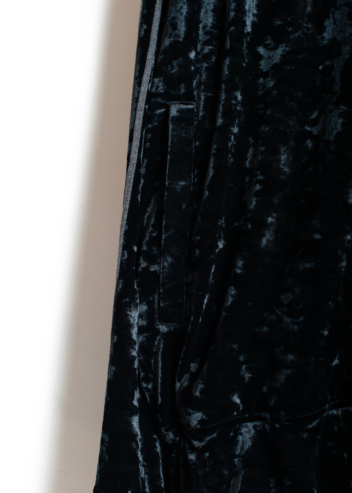 JK-SV-NGA-1010 / Velour Patch Swing Jacket