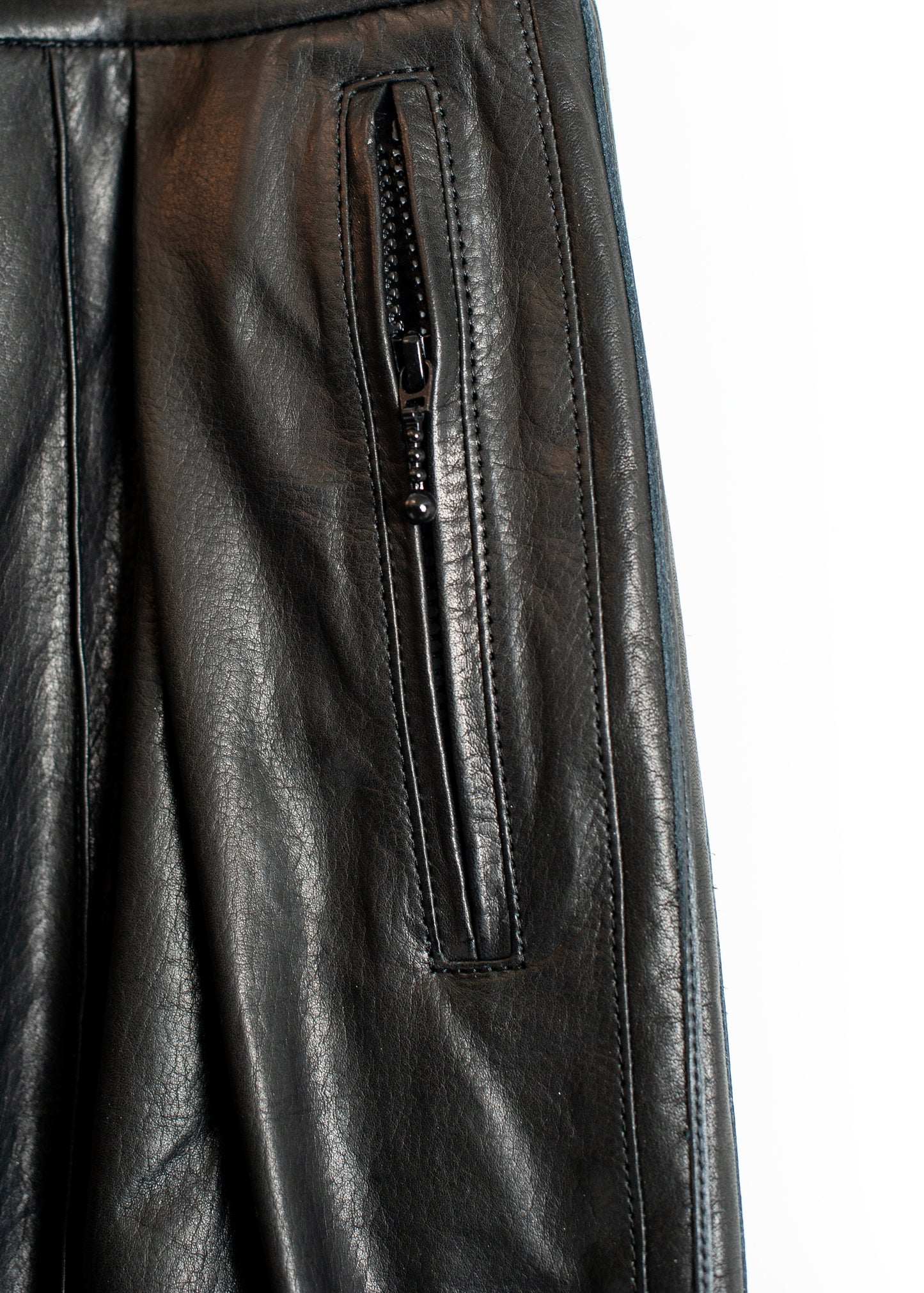 PT-SV-NGA-1001 / Wide Track Cow Leather Pants