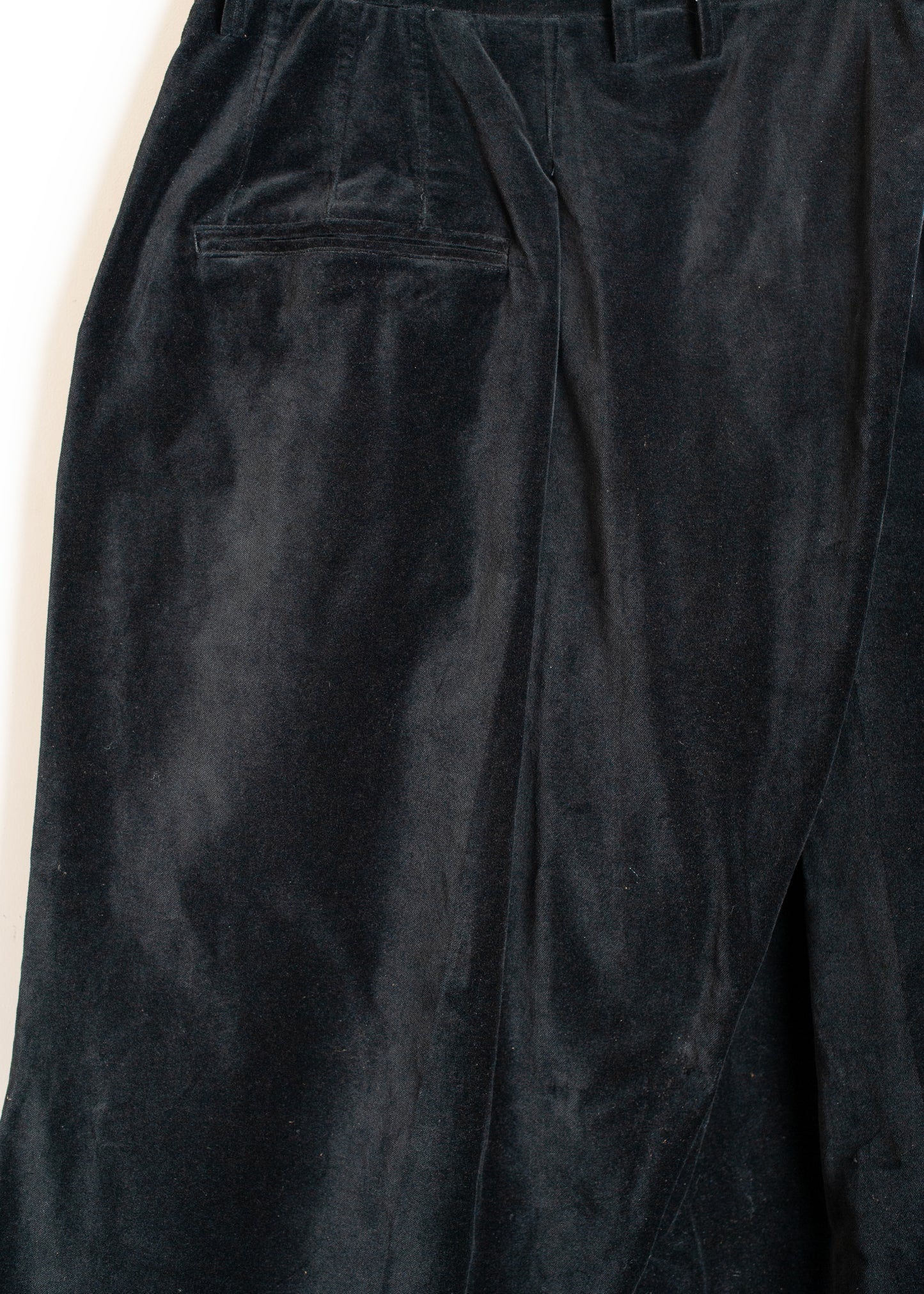 PT-SV-NGA-1008 / Velvet Dabo Trousers