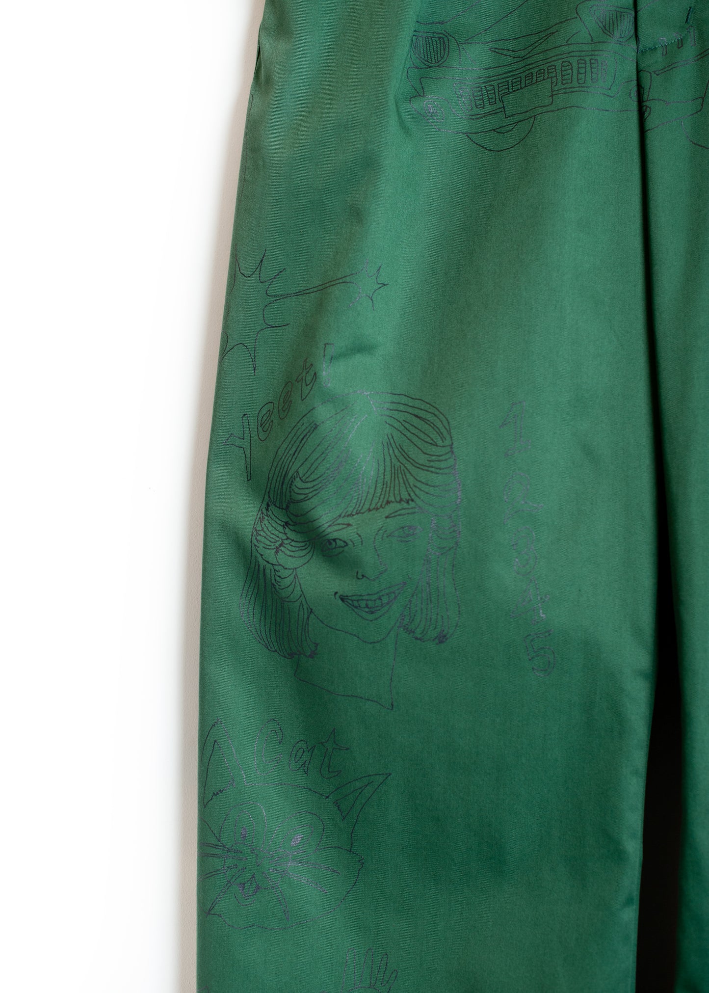 PT-SV-NGA-1011/Doodle Shift Wide Chinos