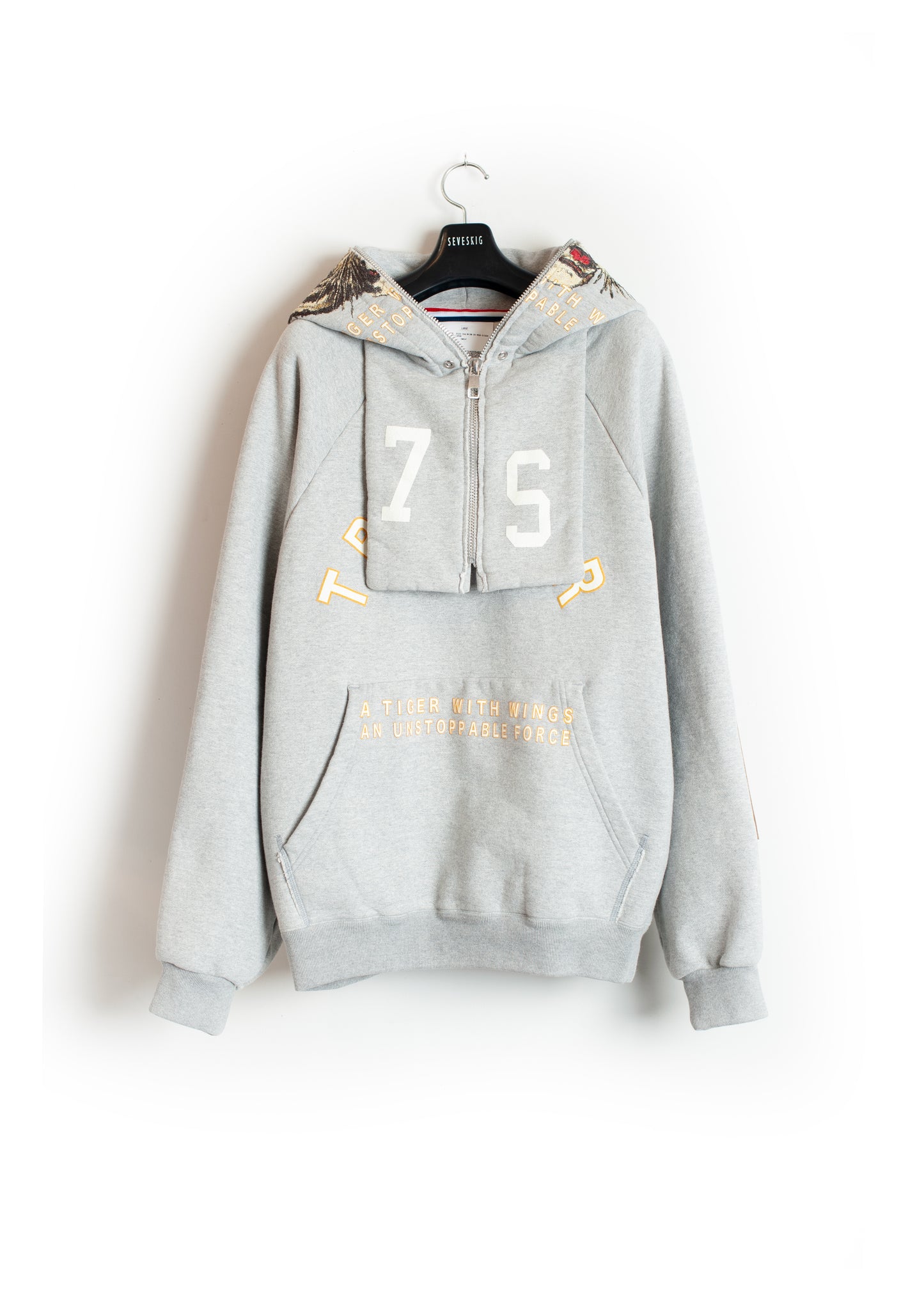 SW-SV-NGA-1004/Tiger Ascend Hoodie