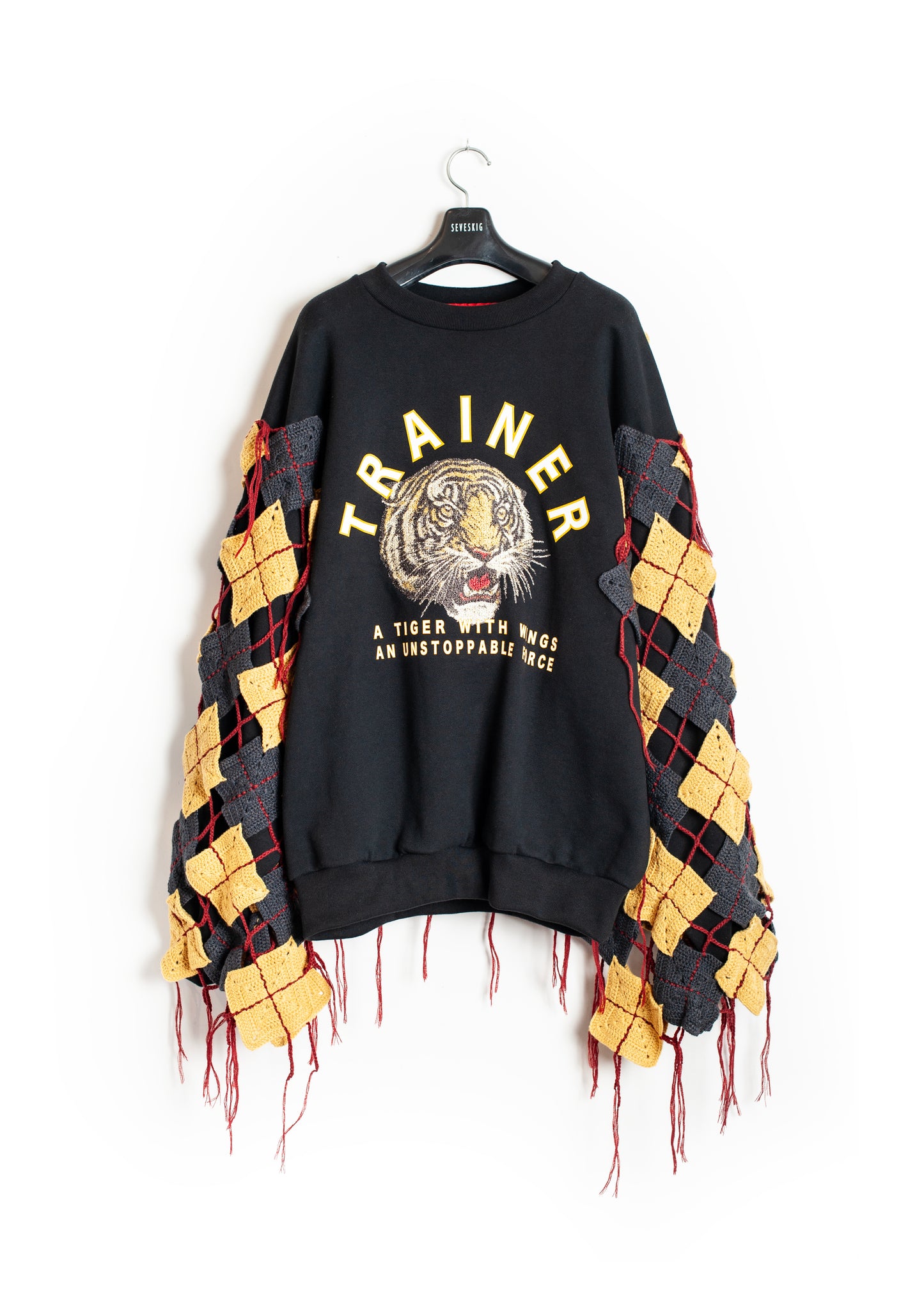 SW-SV-NGA-1006/Patchwork Argyle Tiger Sweat