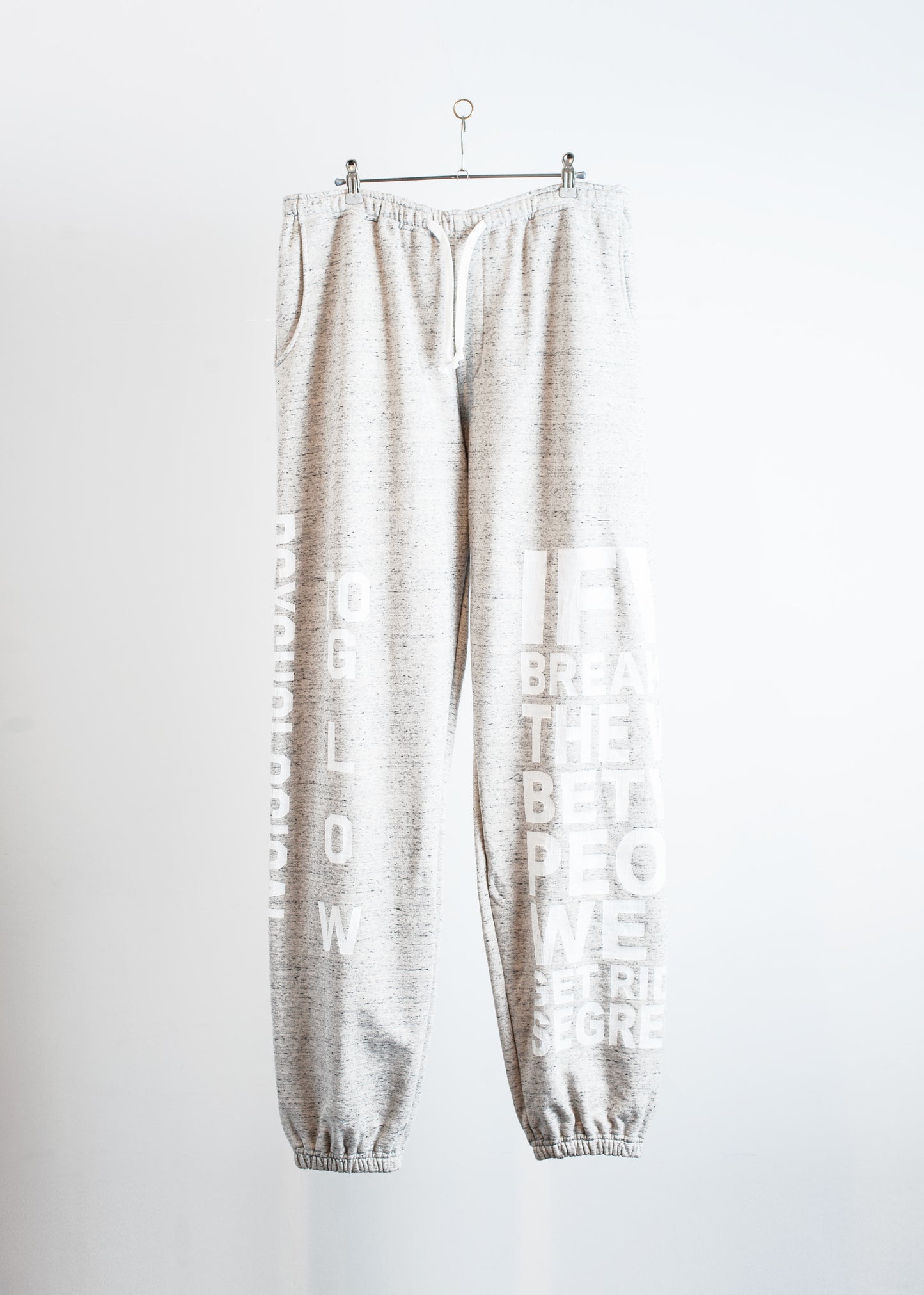 SW-SV-NYS-1002 / Typographic Graffiti Divided Sweat Trousers